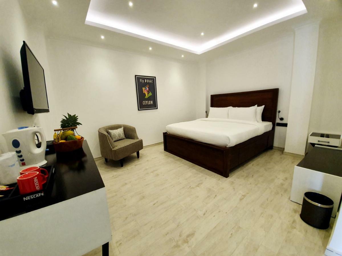 Bed Station 210 Ξενοδοχείο Κάντι Εξωτερικό φωτογραφία